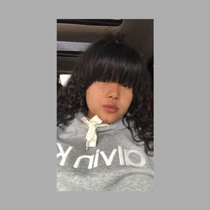 Meet your Posher, Alexandra